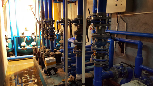 游泳池機(jī)房?jī)?nèi)部