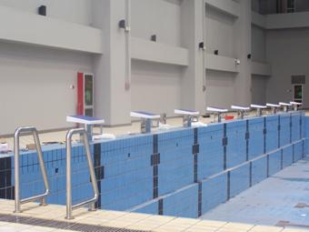 游泳池出發(fā)臺